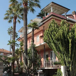 Bed & Breakfast Mirella, Bordighera